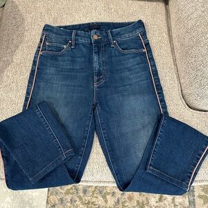 MOTHER Blue Jeans with Pink Accents